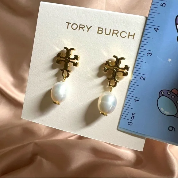 Tory Burch Kira Small Pearl Drop‎ Earrings Womens Designer Earrings - Picture 7 of 7